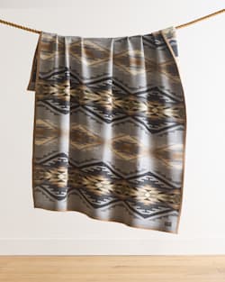 TUMALO RIDGE BLANKET IN GREY MULTI image number 1