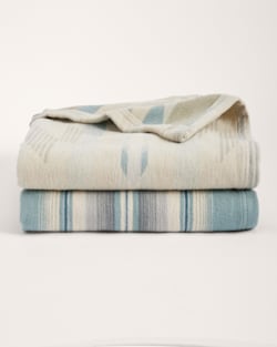 WYETH FALLS/STRIPE ORGANIC COTTON THROW GIFT PACK IN LINEN image number 1