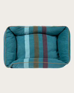 ALTERNATE VIEW OF CABIN STRIPE PET BED - KUDDLER IN SHALE MULTI image number 2