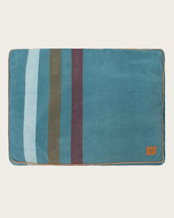 ALTERNATE VIEW OF CABIN STRIPE PET BED - NAPPER IN SHALE MULTI image number 2
