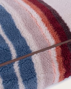 ALTERNATE VIEW OF SERAPE PET BED - NAPPER IN ROSEWOOD image number 3