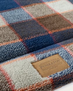 ALTERNATE VIEW OF MOUNTAIN PLAID PET BED - COMFORT CUSHION IN BLUE/TAN image number 3