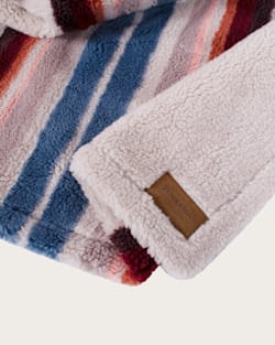 ALTERNATE VIEW OF SERAPE PET BLANKET IN ROSEWOOD image number 2