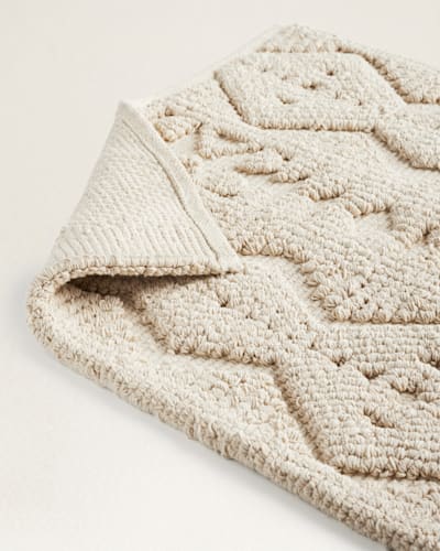 LOS LUNAS BATH RUG