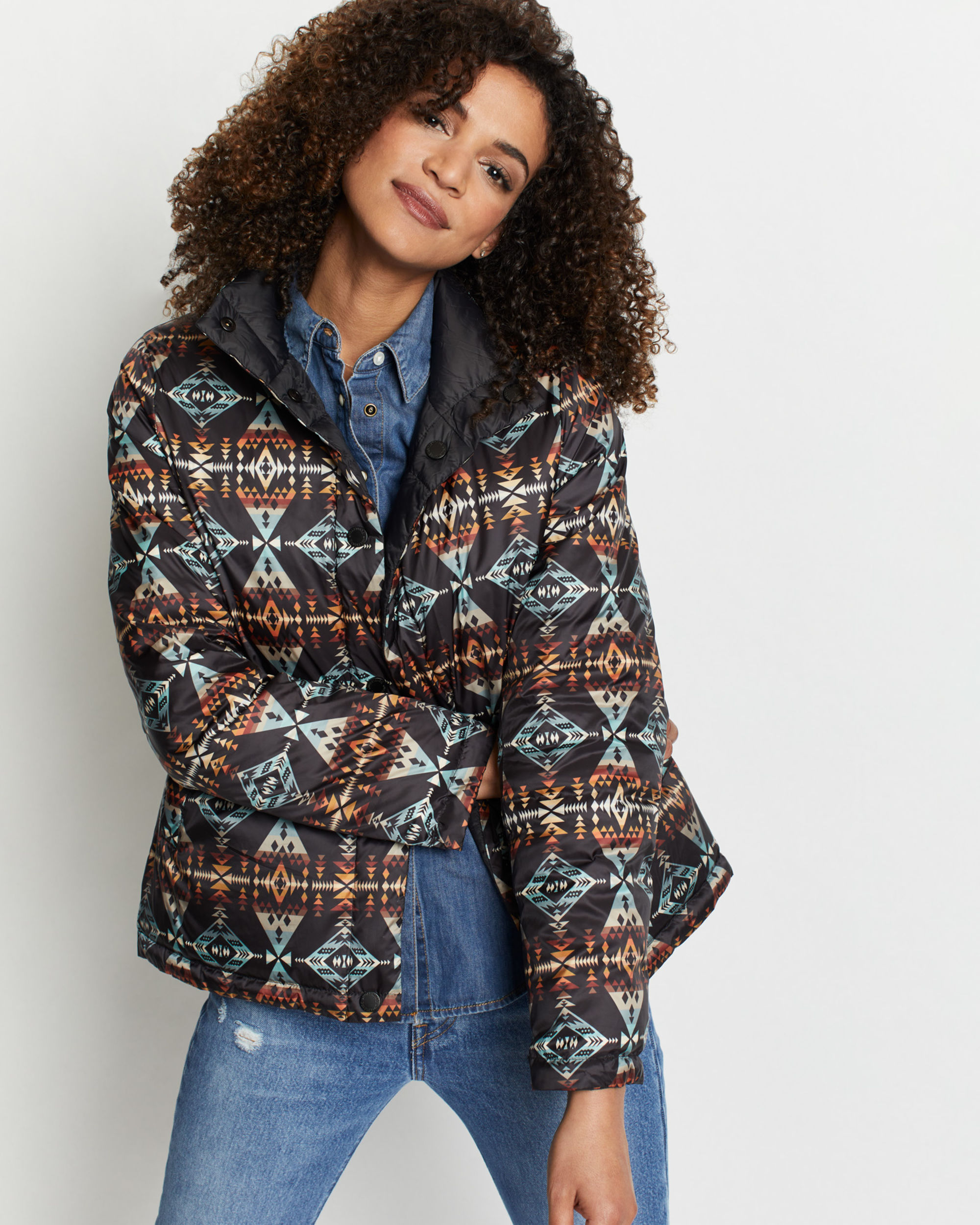 Reversible packable top puffer jacket