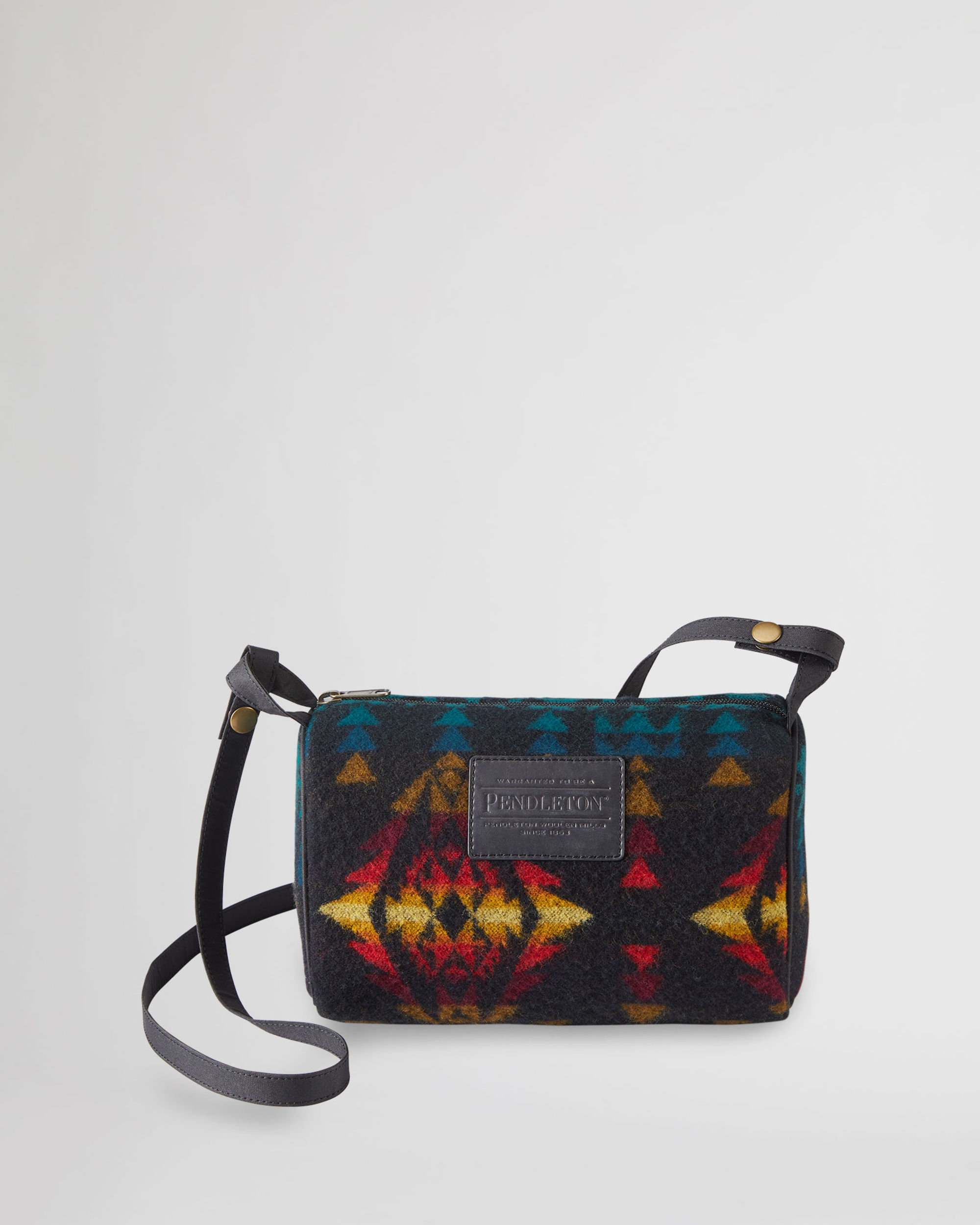 Pendleton travel outlet bag