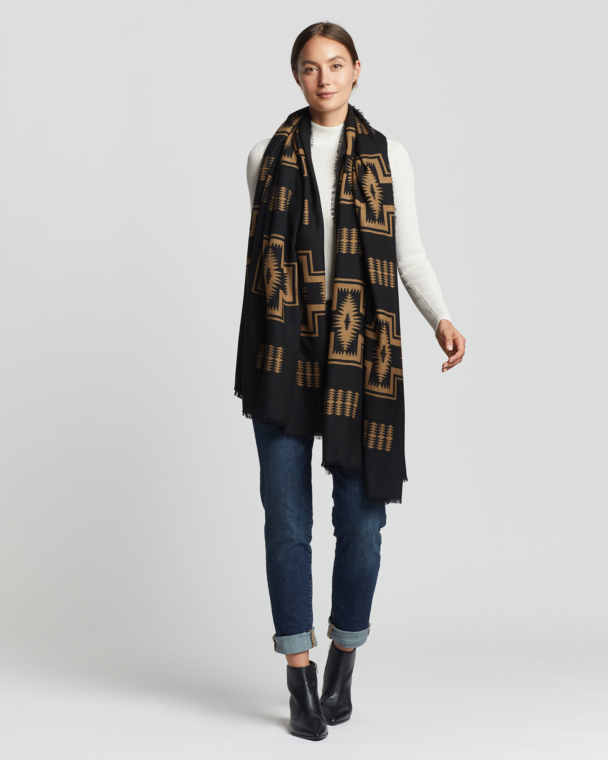 Shop Luxurious Harding Featherweight Wool Scarf | Pendleton