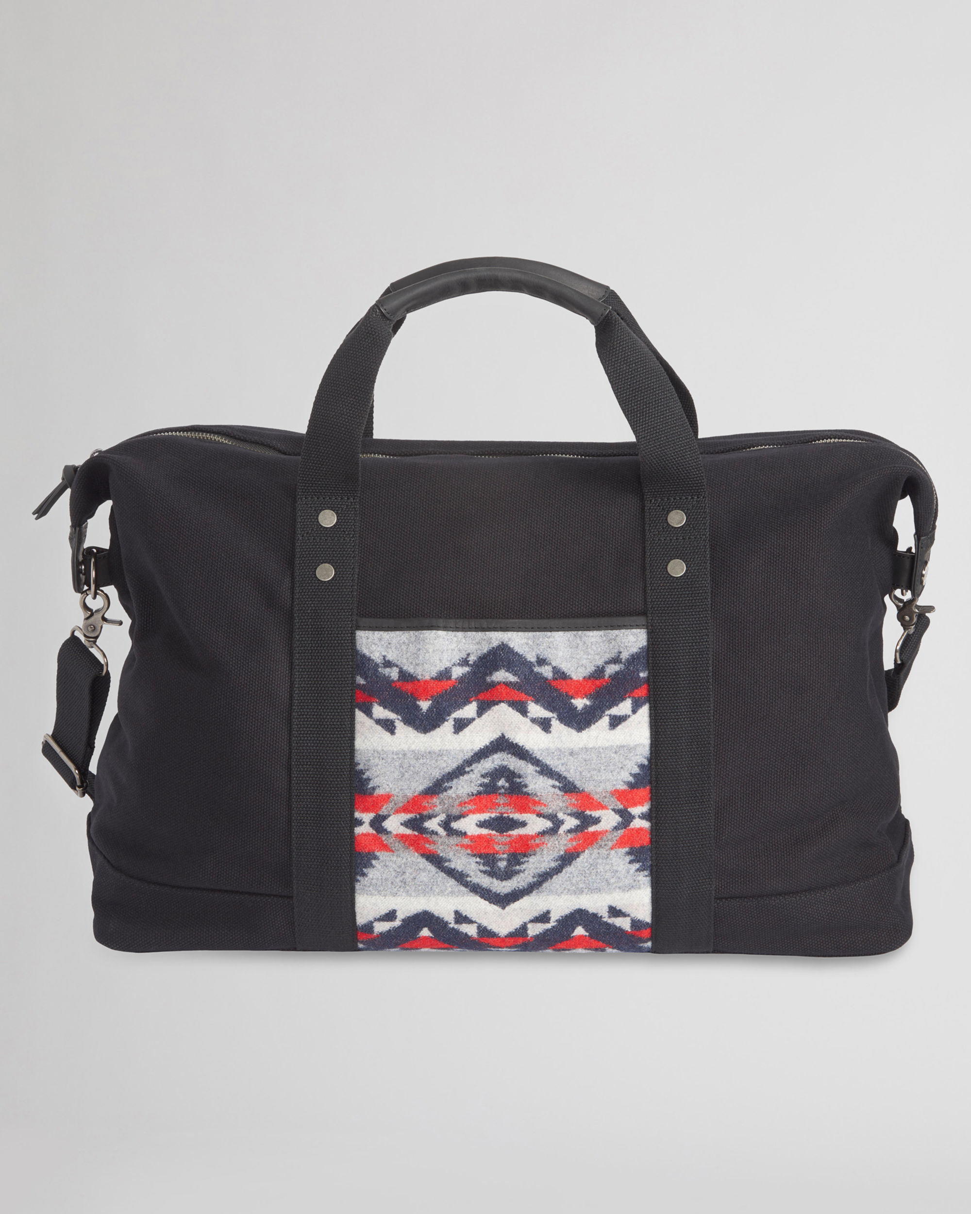 Pendleton weekender bag clearance