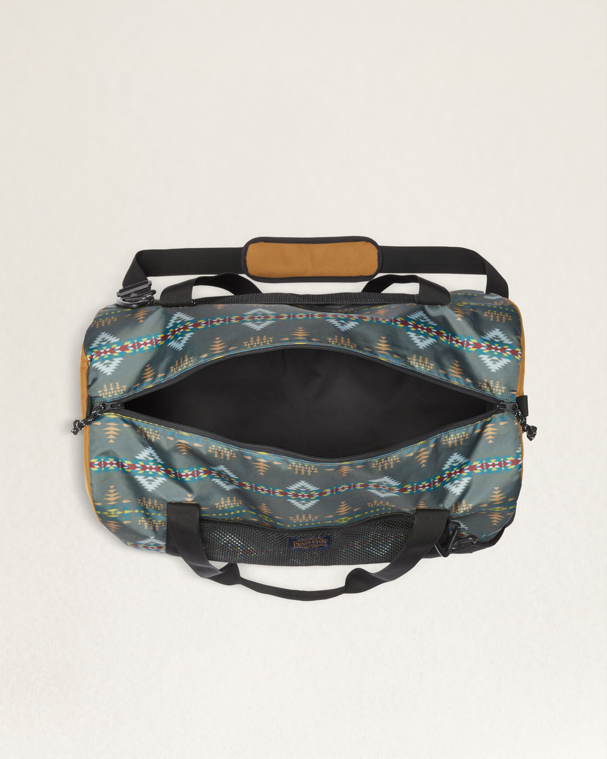 Pendleton shop overnight bag