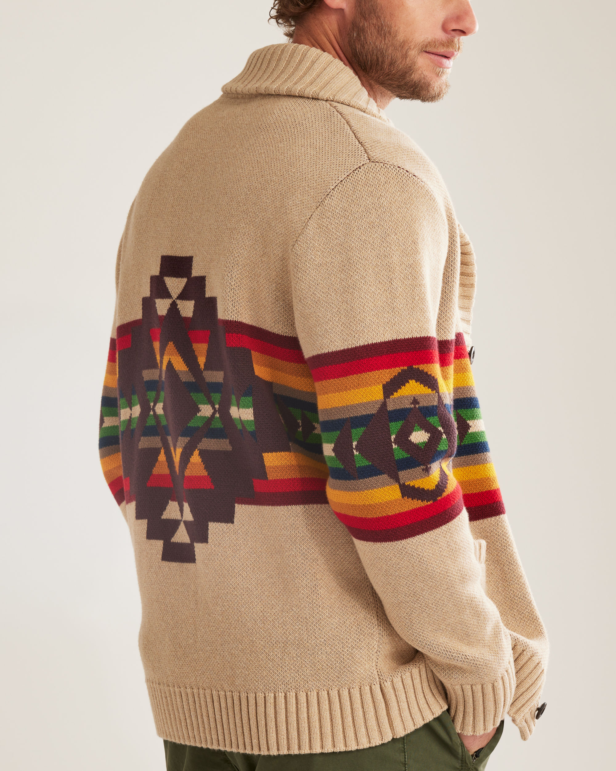 Stay Stylish Cozy with Alto Mesa Cardigan