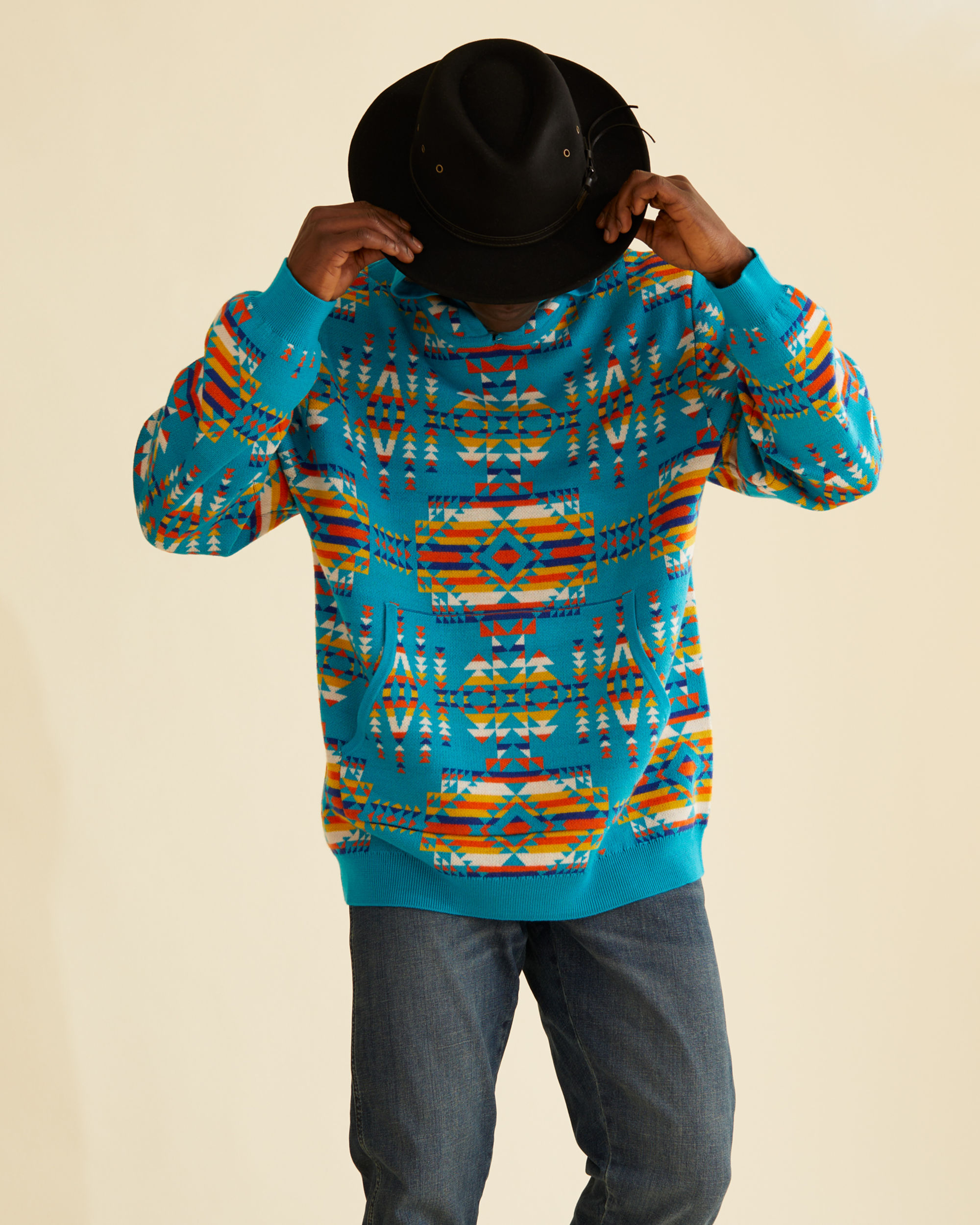 Sweater wrangler 2025