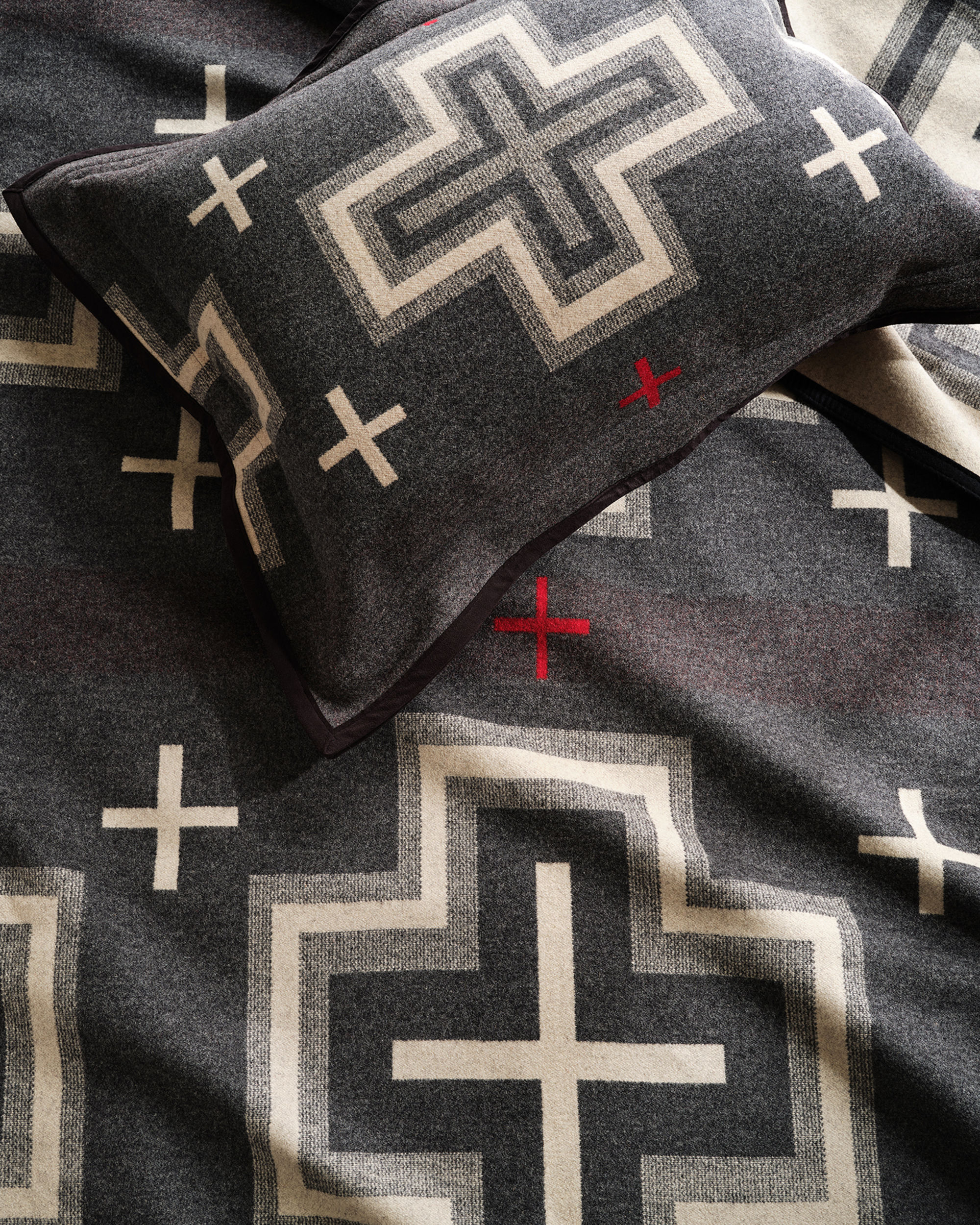 Pendleton san miguel throw clearance
