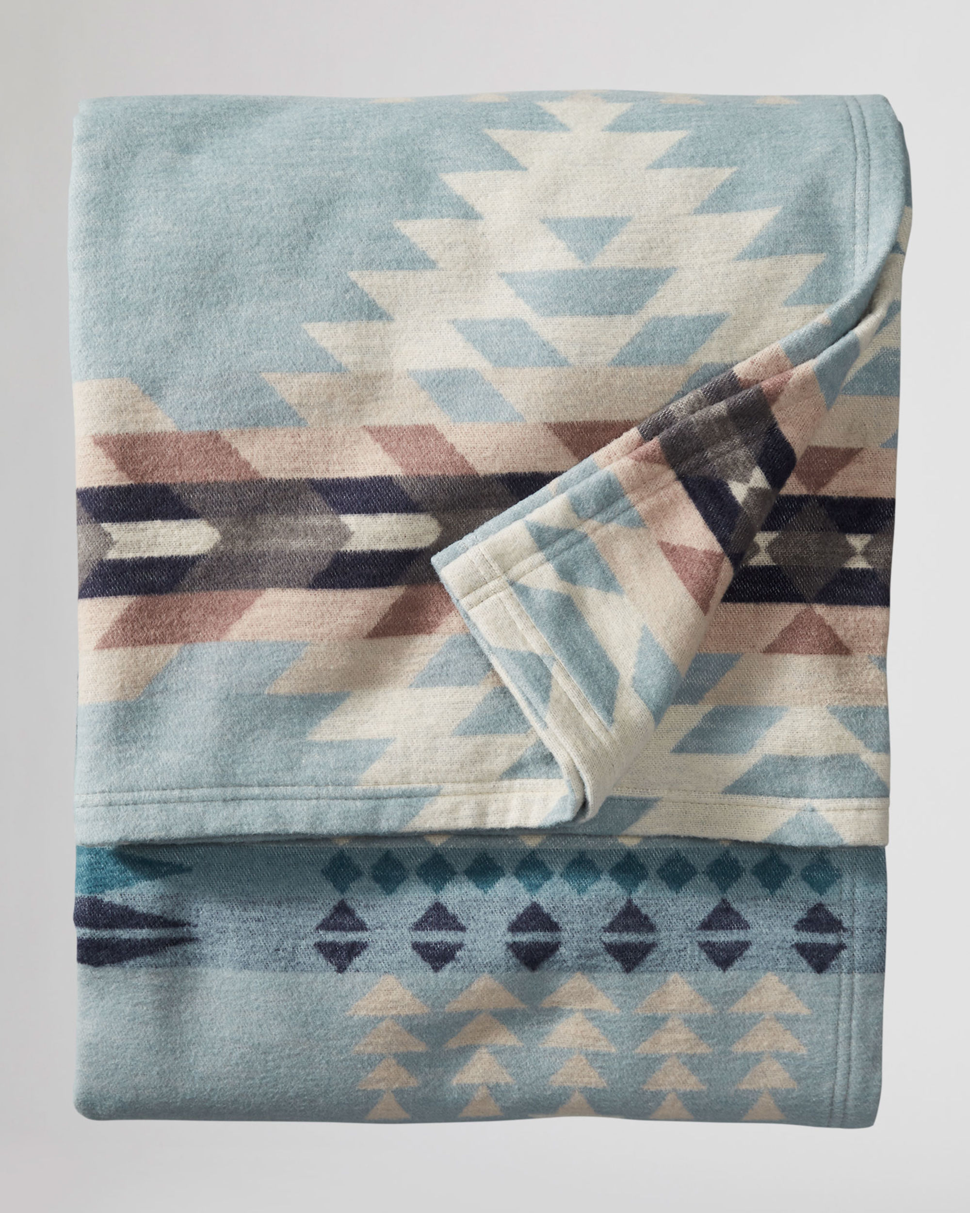 Gray pendleton blanket 2025