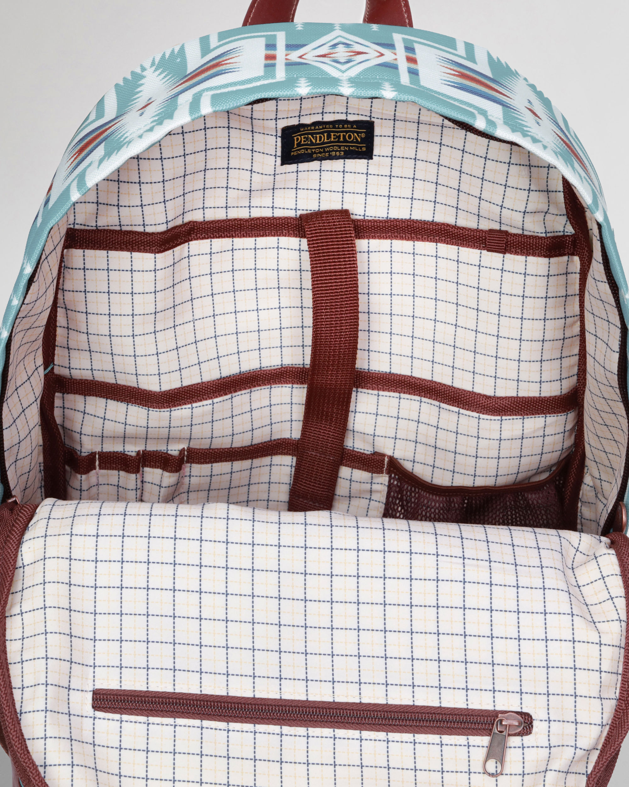 Pendleton travel bag clearance