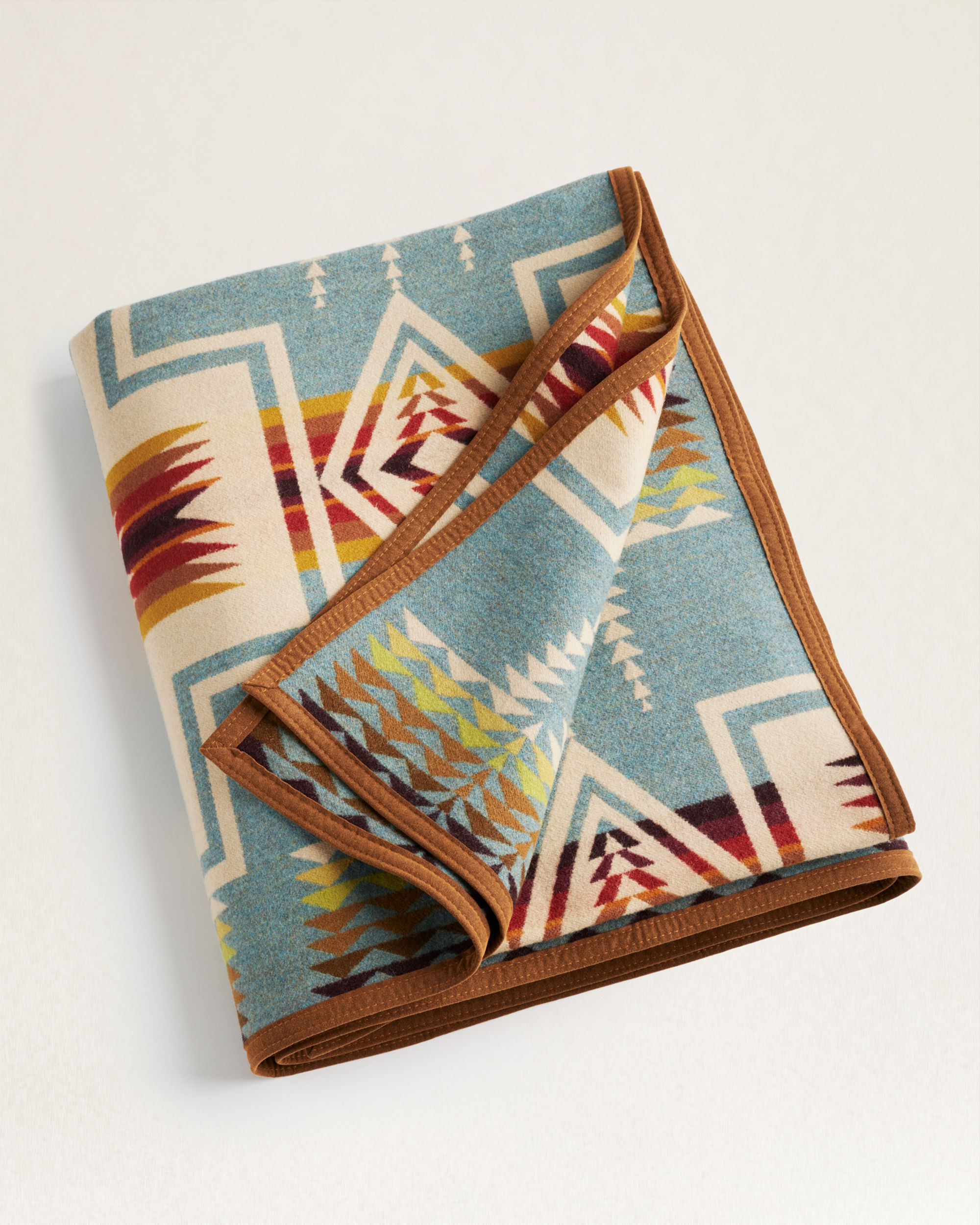 Pendleton shawl blanket 2025