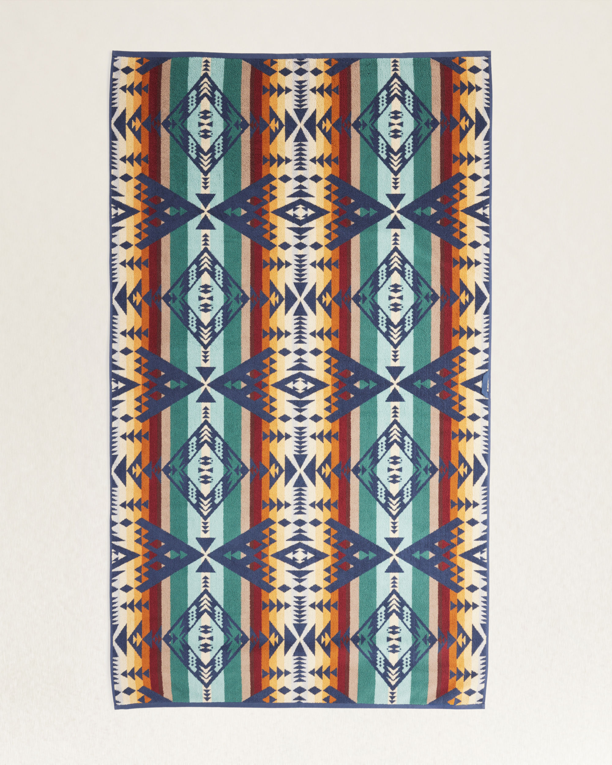 Diamond Peak Spa Towel Pendleton