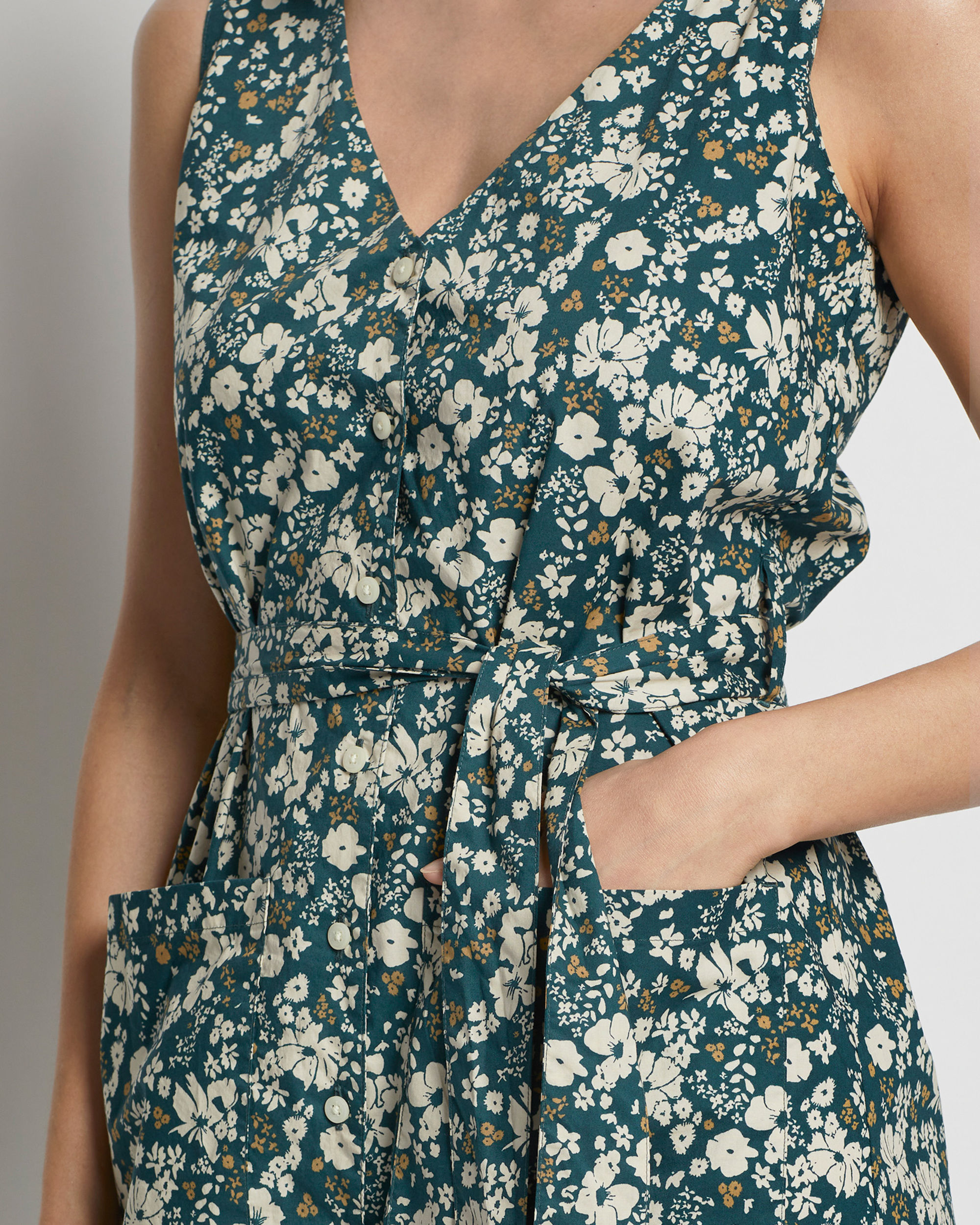 Cotton Sleeveless Dress with Decorative Buttons