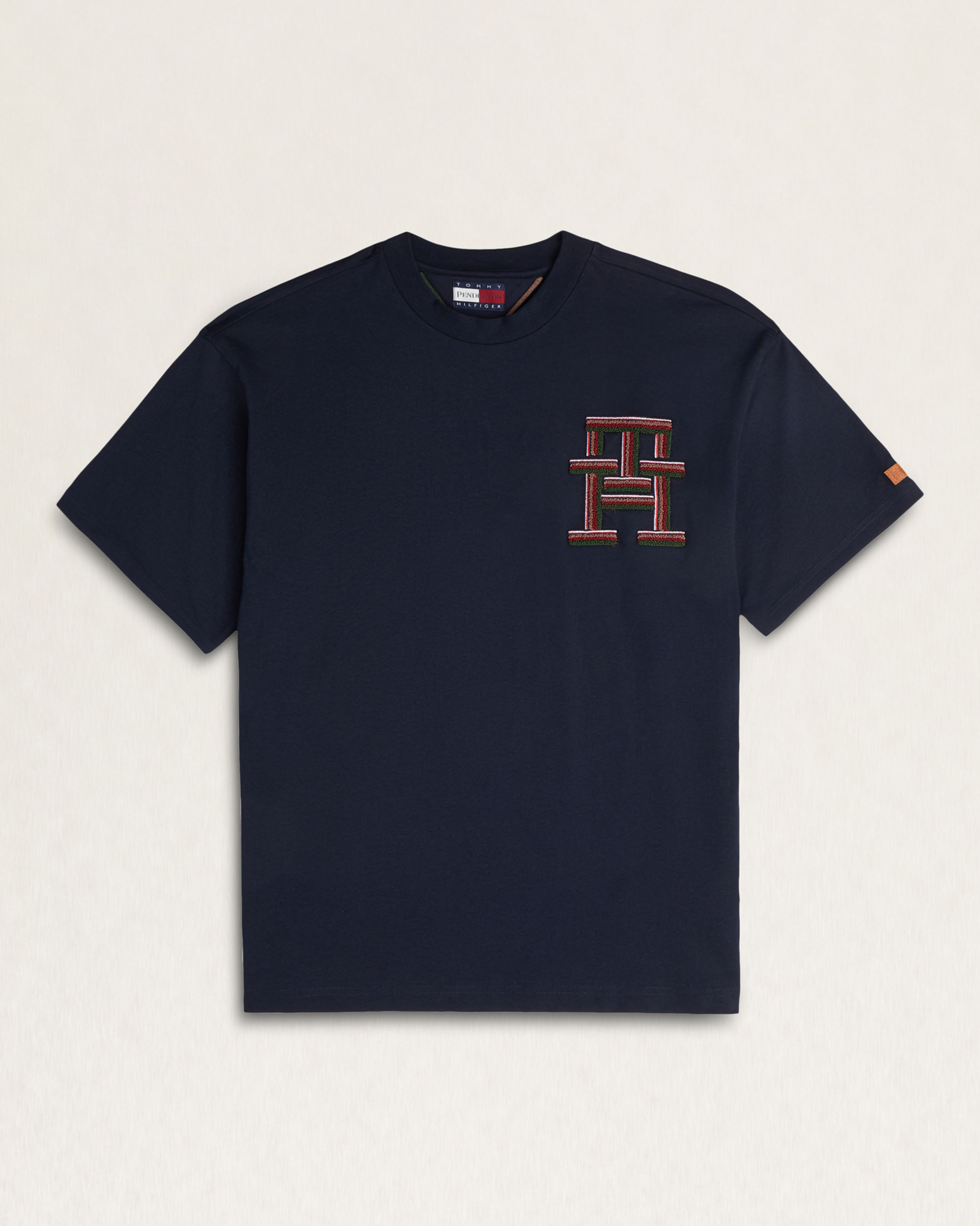 Pendleton Black Logo Print Tee L XL main image 0