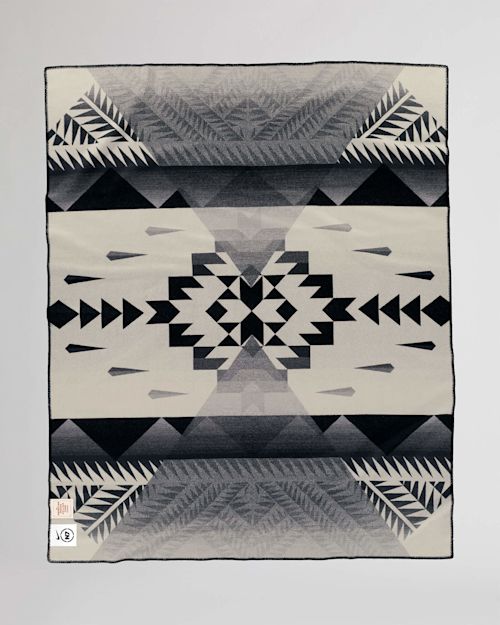 Nike N7 Seven Peaks Blanket | Pendleton Woolen Mills